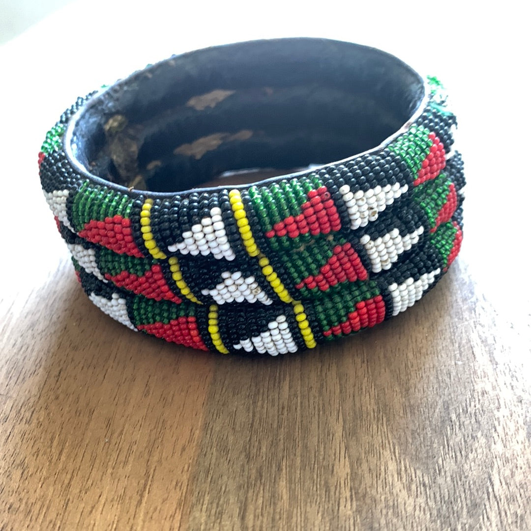 Vintage 3-tier beaded bangle bracelet