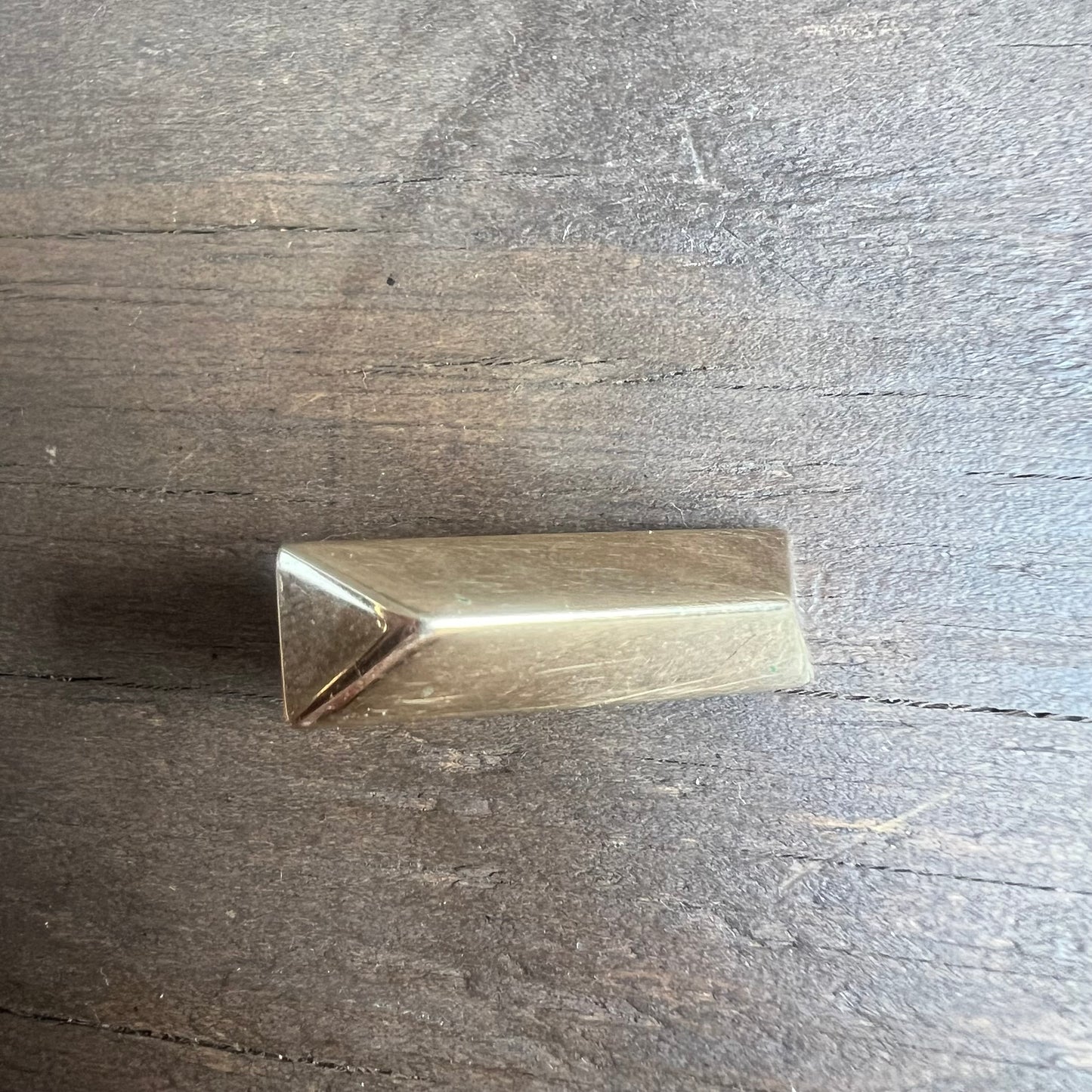 Gold Colored Raised Hat Clip
