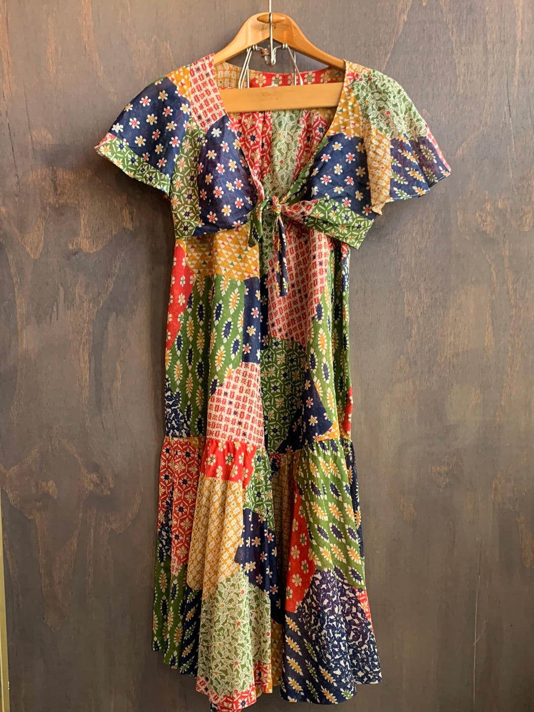 Colorful crop top & skirt set