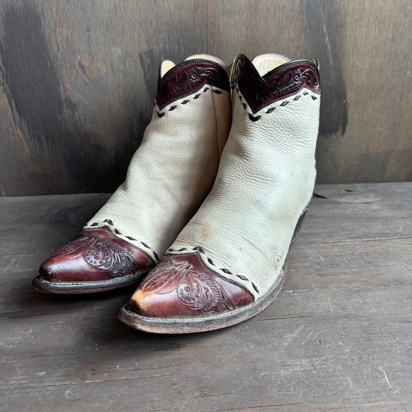 Tres Outlaws Goat Leather Two-Tone Ankle Boot