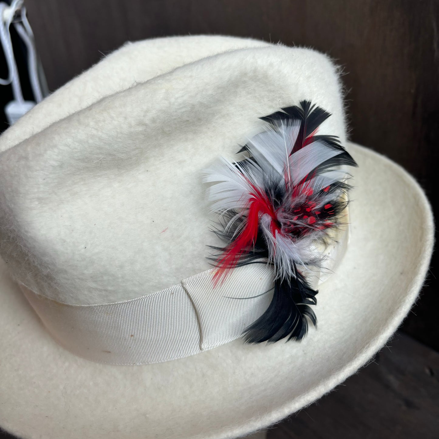 White Knox New York Hat with Feather