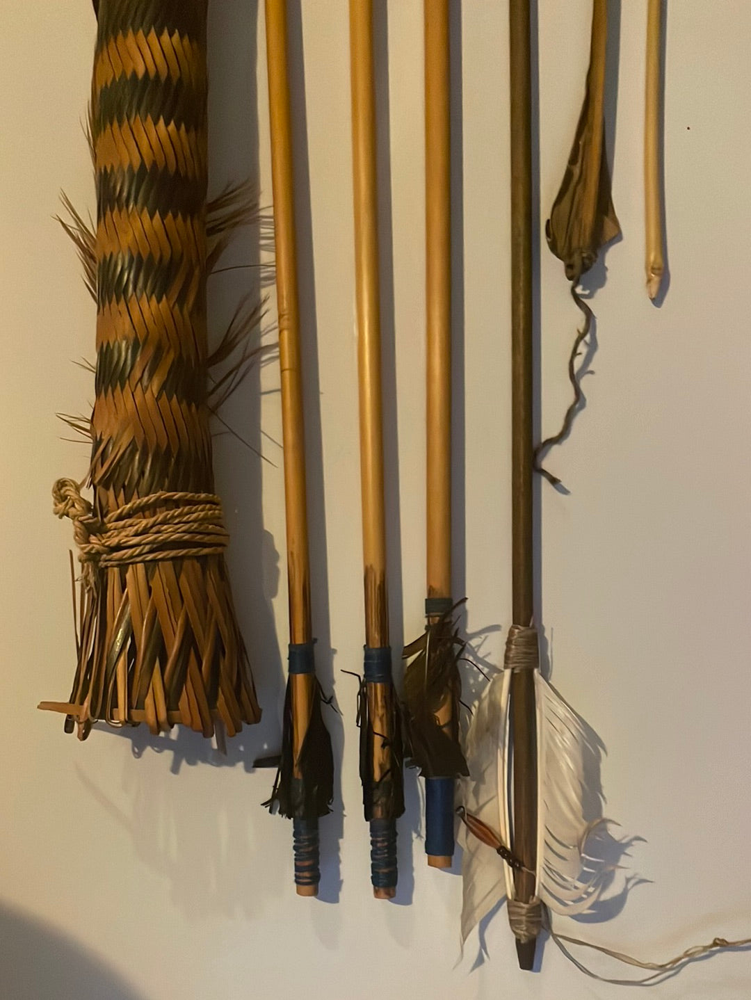 Woven quiver with 5 different types of arrows