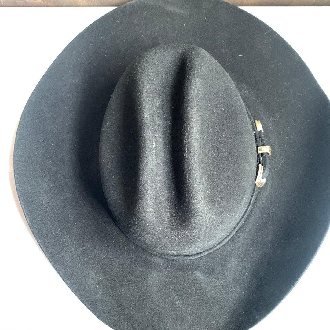 Justin Moore black Cowboy hat with buckle