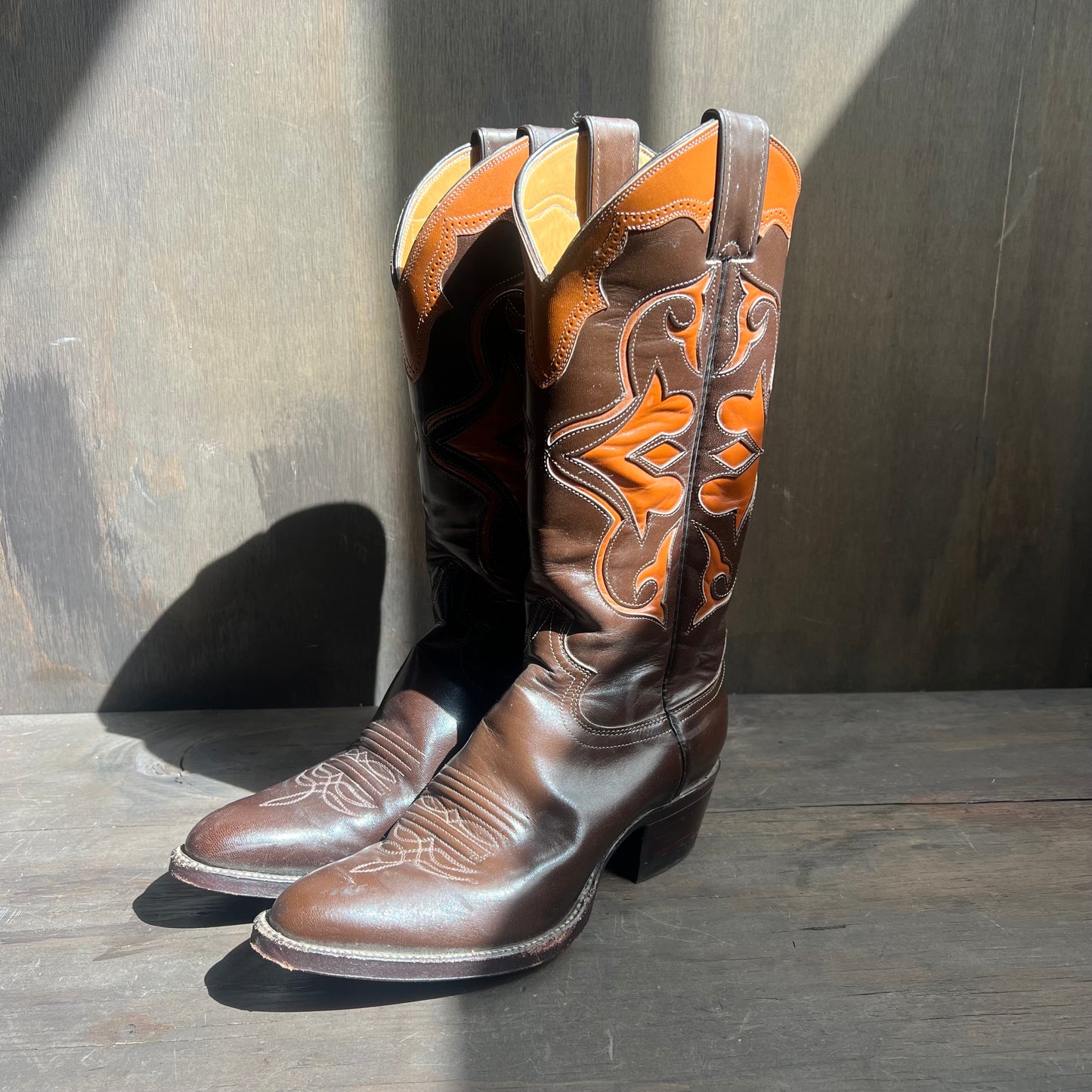 Justin Chestnut Brown Cowgirl Boots
