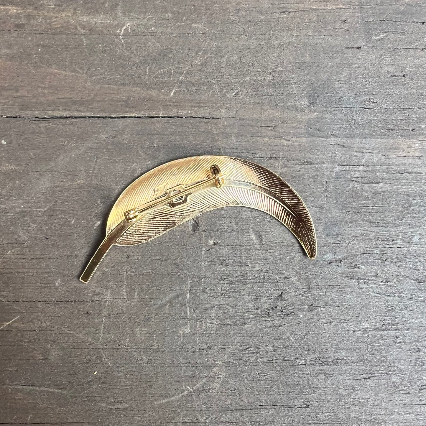 Gold Tone Feather Brooch