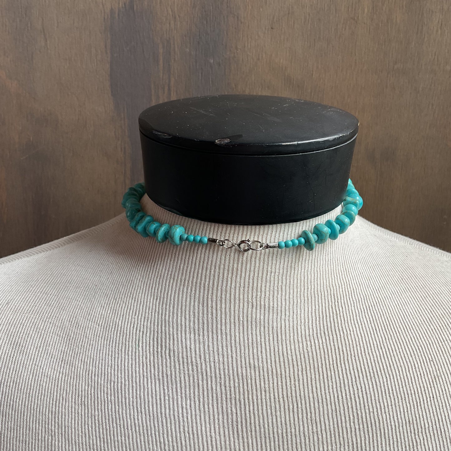 Dyed Howlite Drop Bead Necklace