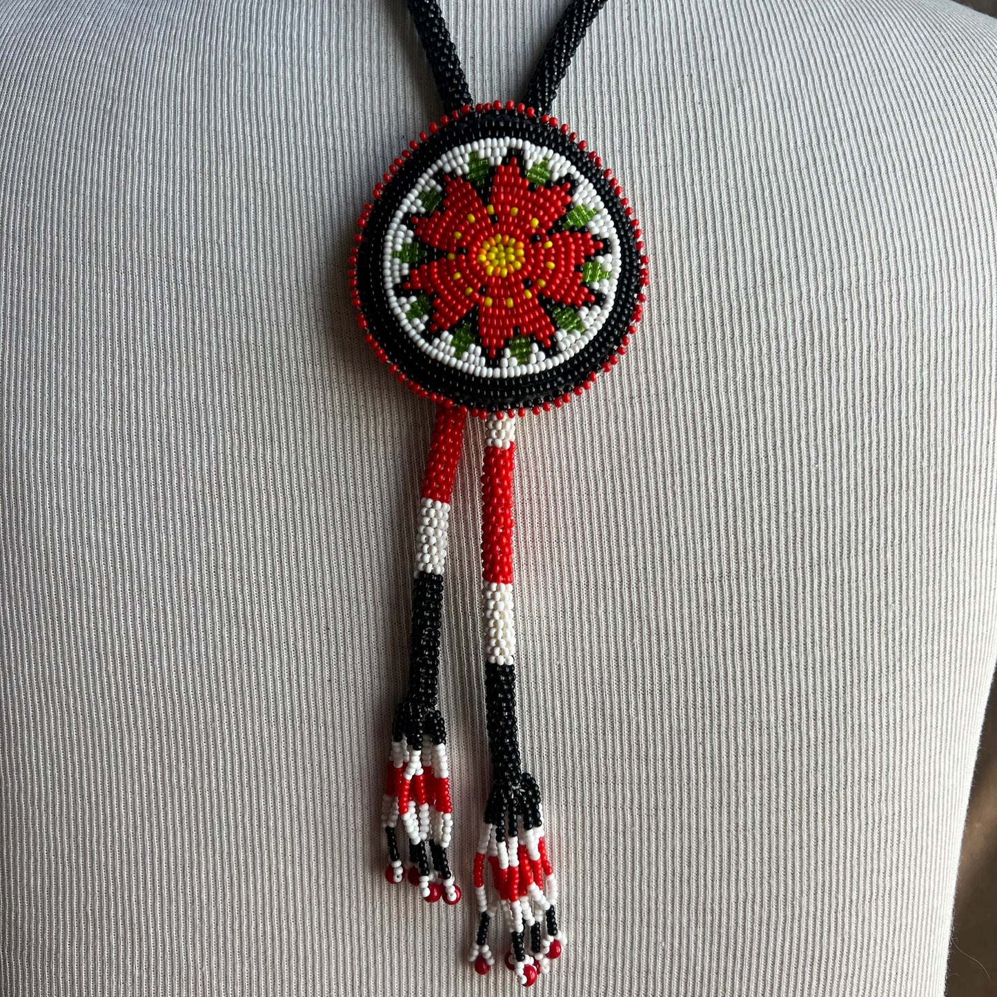Red Dahlia Beaded Bolo Tie