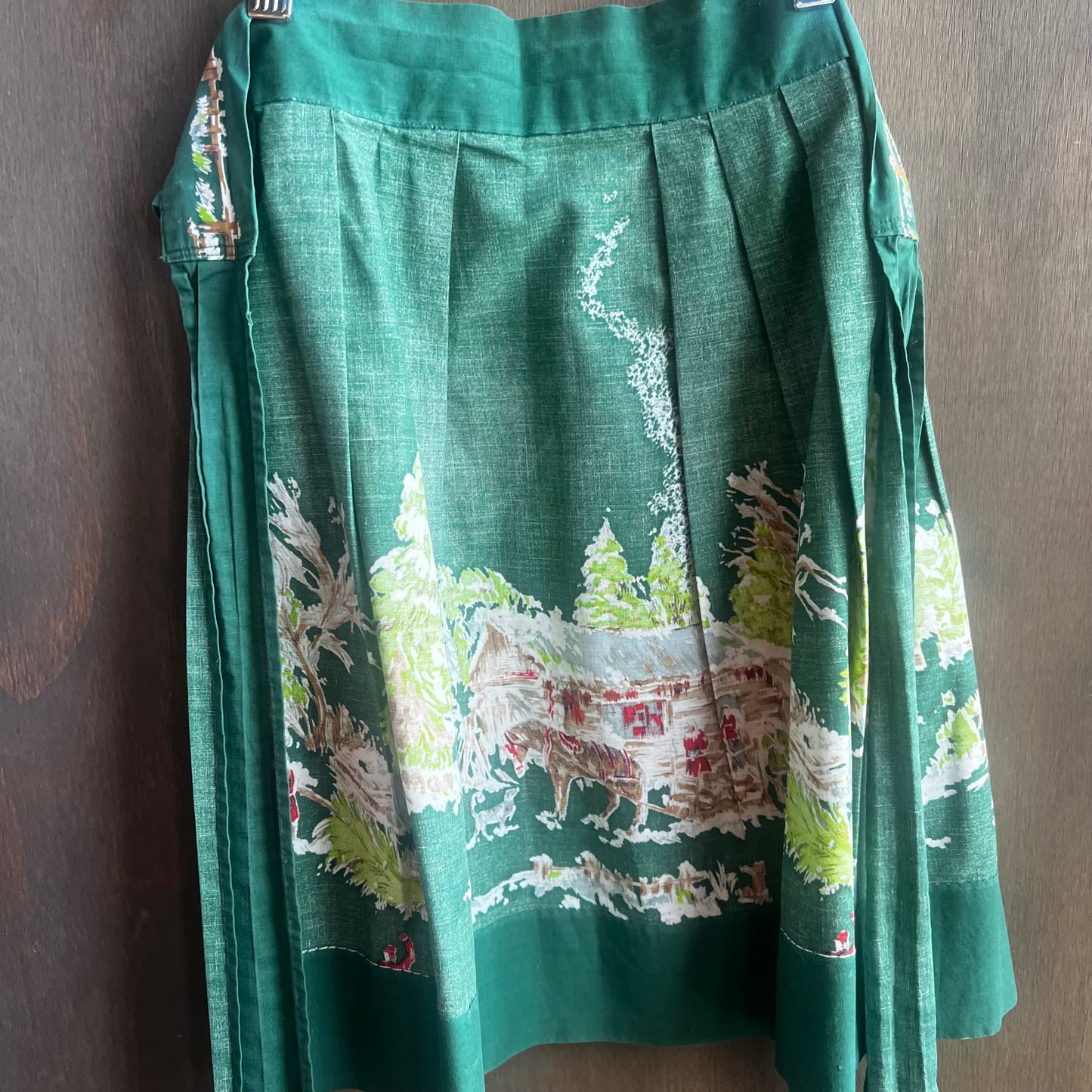 Forest Green Pleated Apron