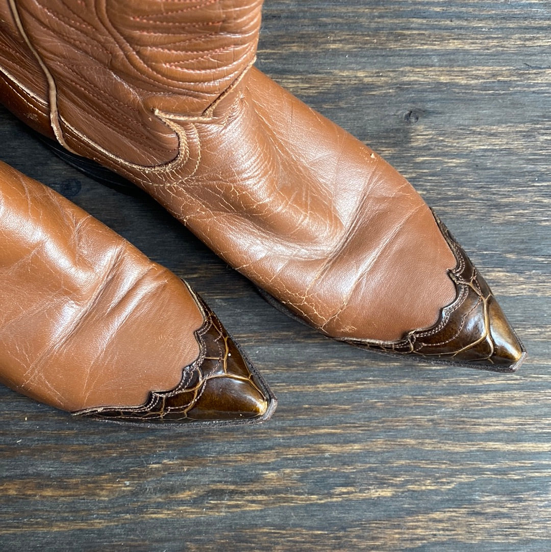 Tony Lama Snakeskin Toe Boots