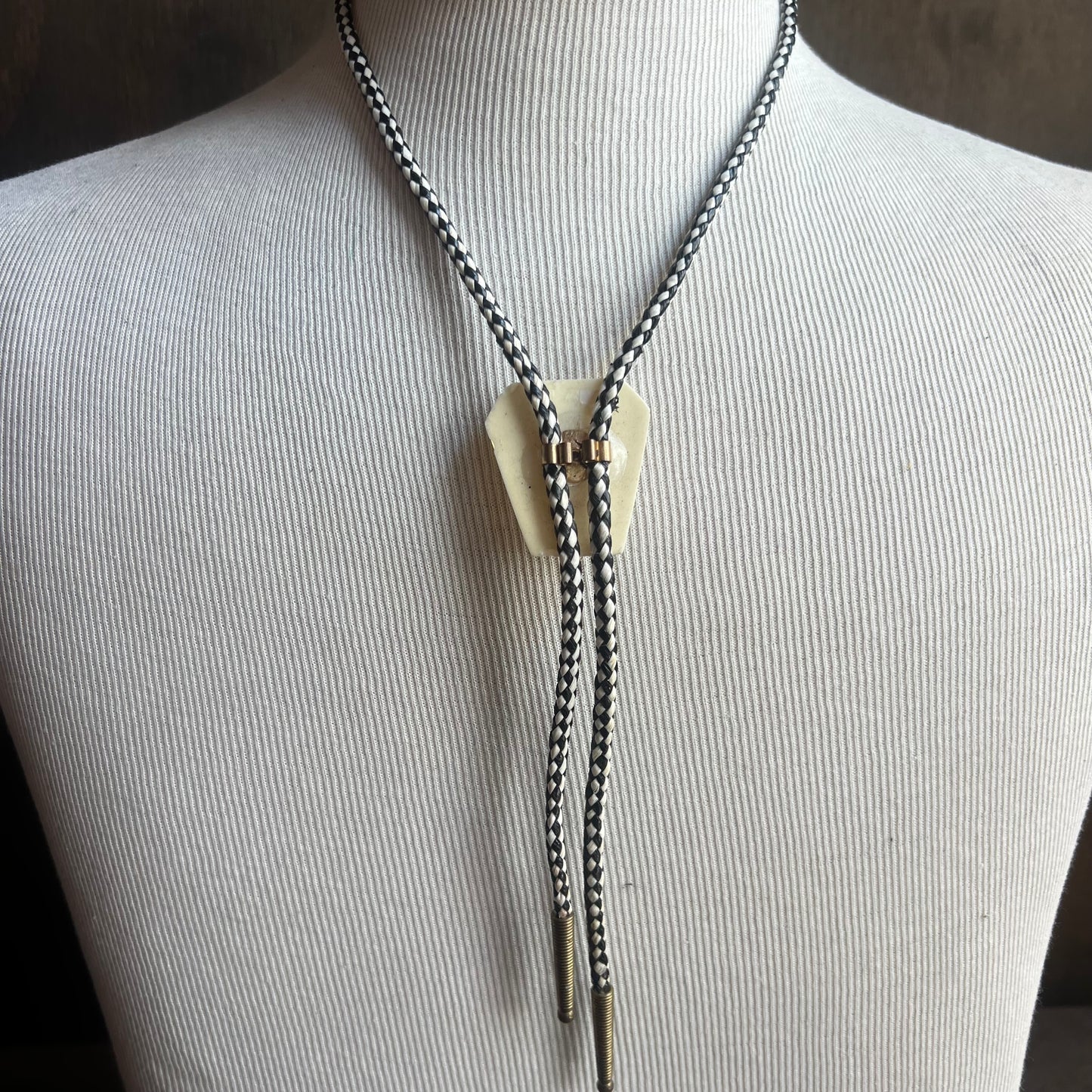 Horse Bolo Tie