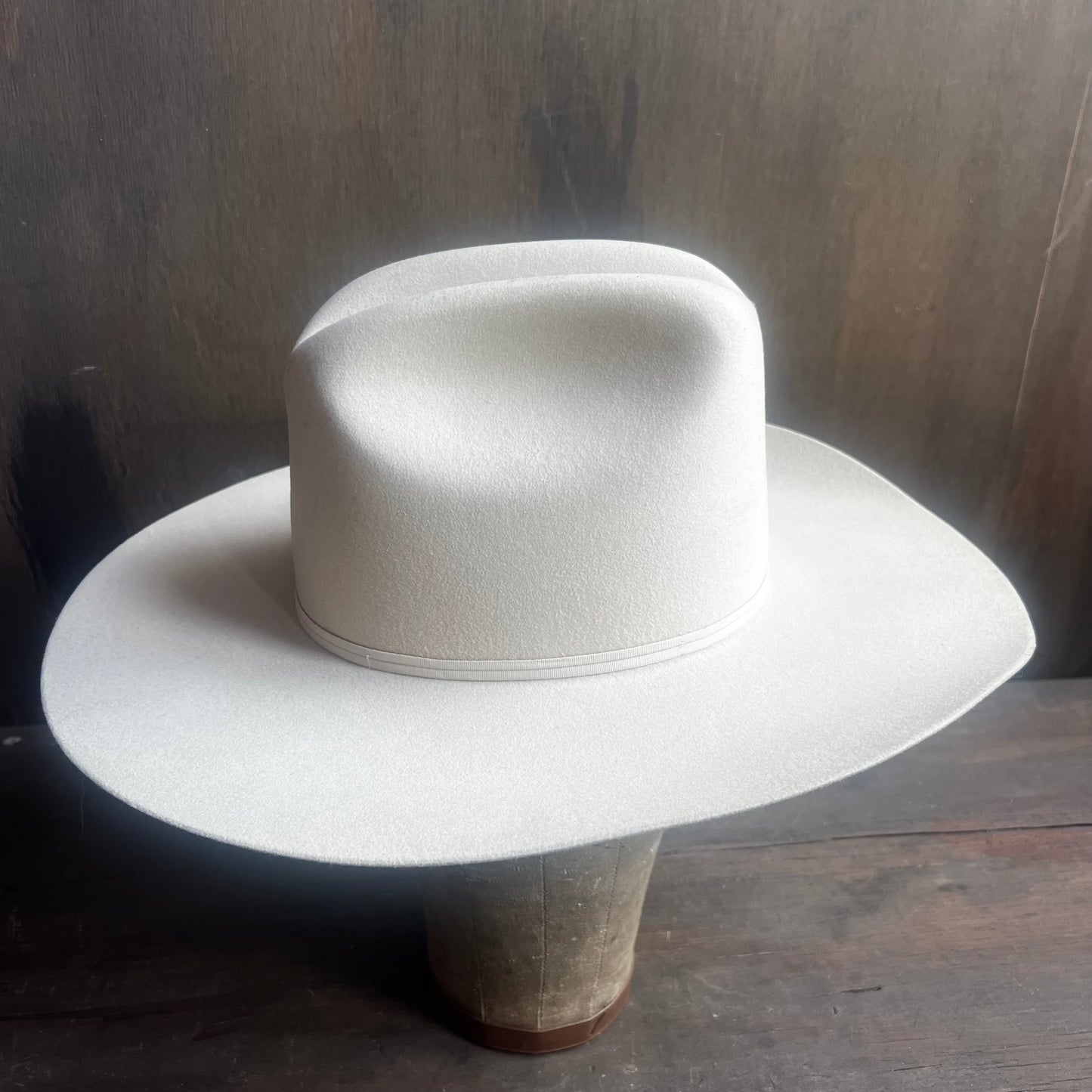 Bailey Long Oval 2x Hat