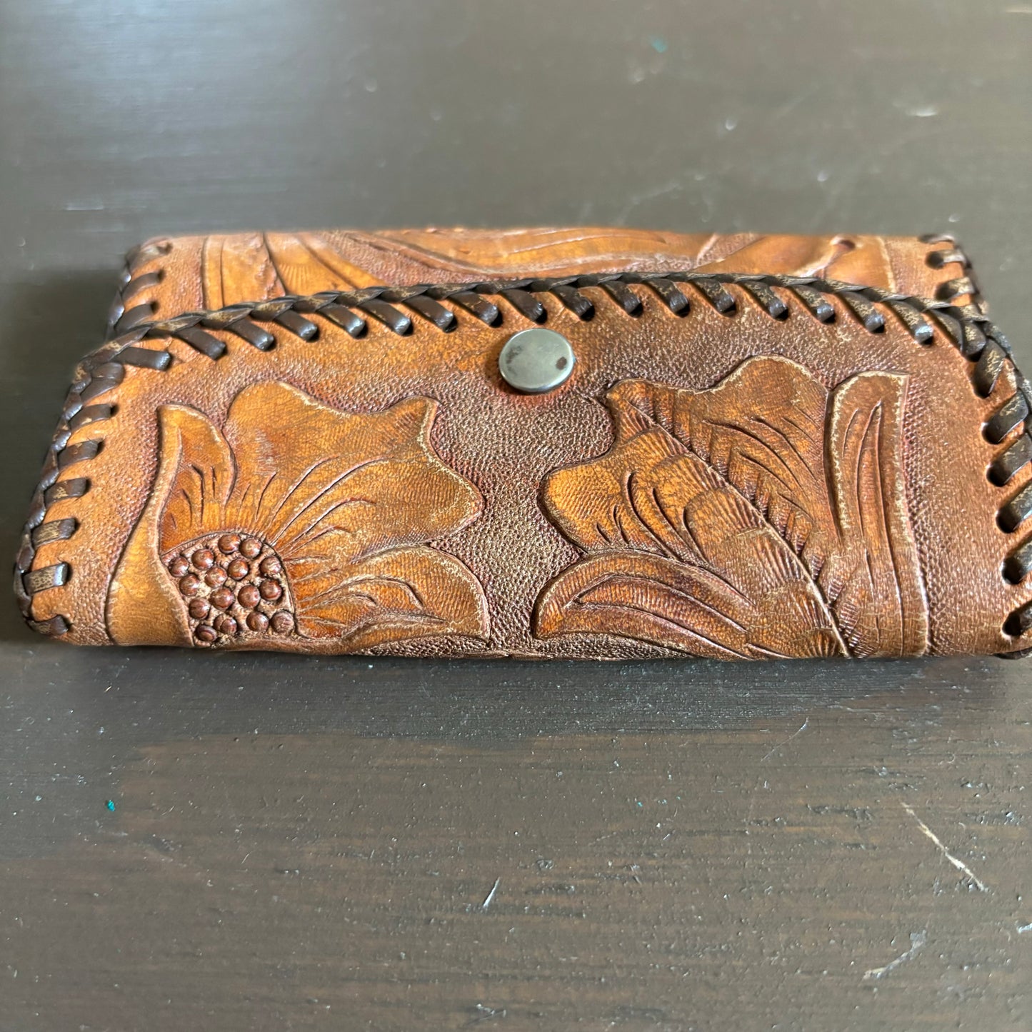Tooled Leather Tri-Fold Key Holder