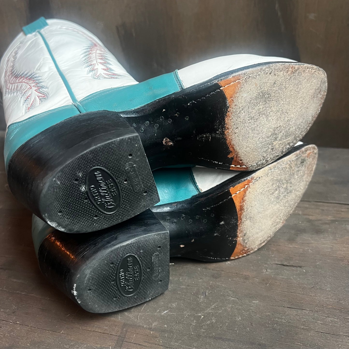 Olathe White and Teal Leather Boots