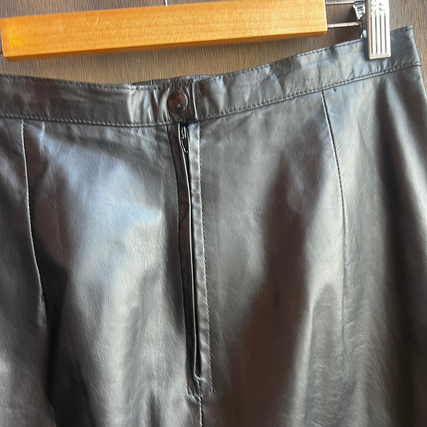S&U Fashions Black Leather Skirt