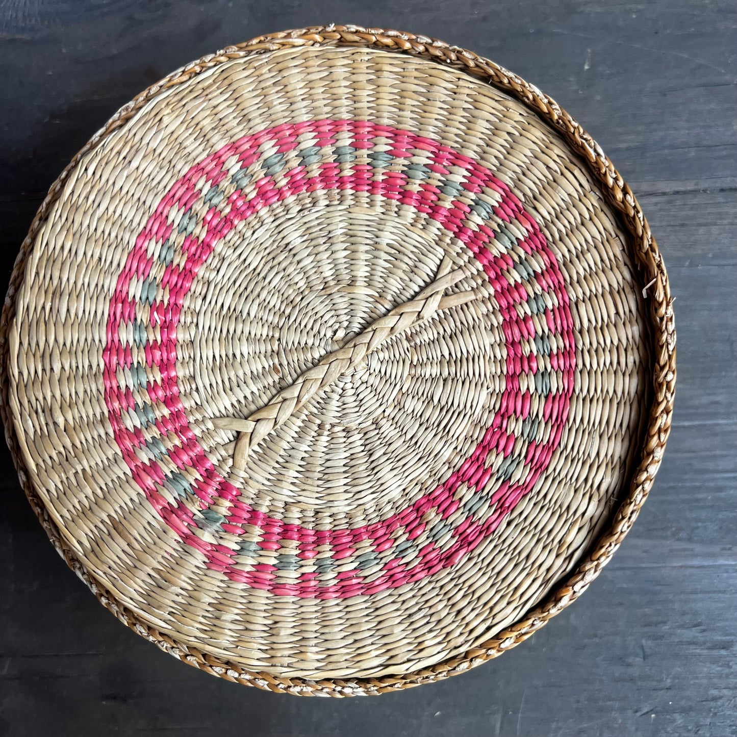 Vintage Nesting Baskets