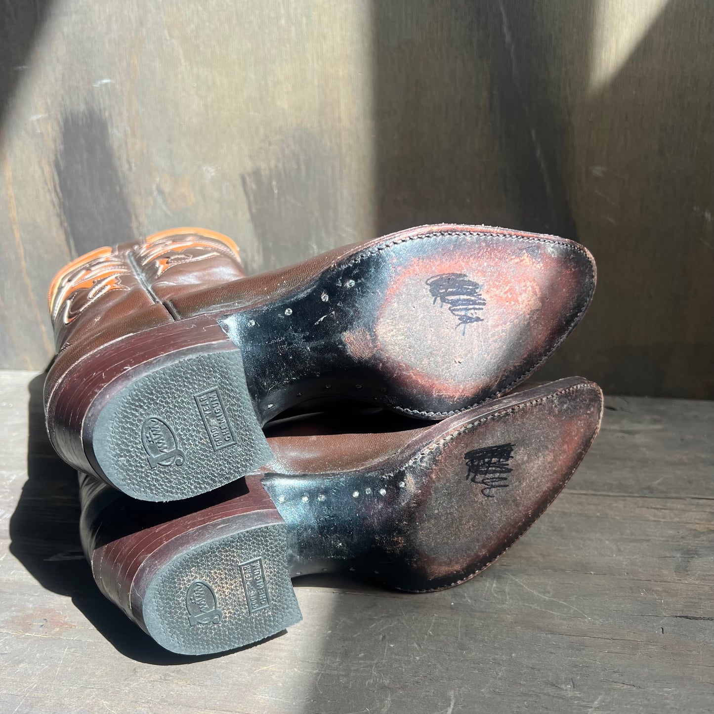 Justin Chestnut Brown Cowgirl Boots