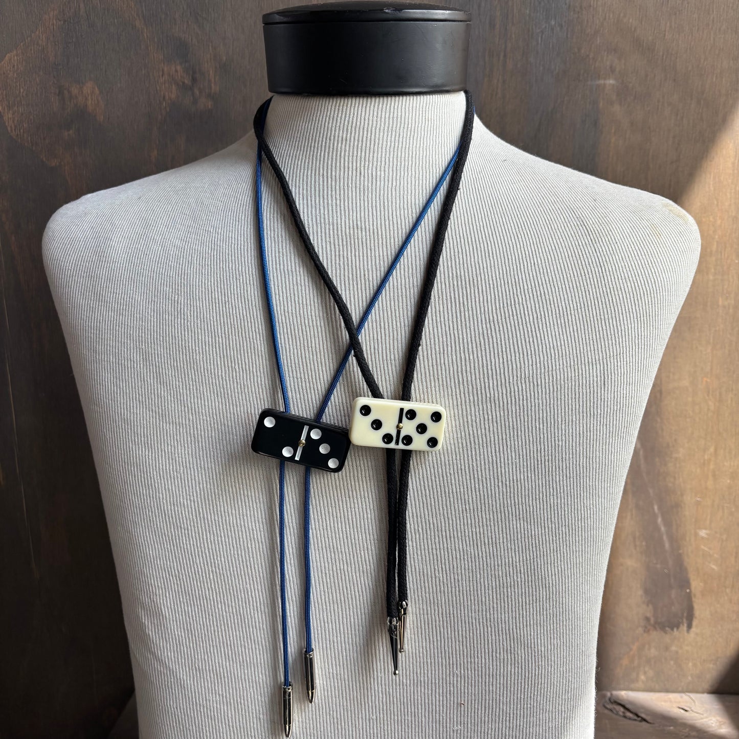 Domino Bolo Tie