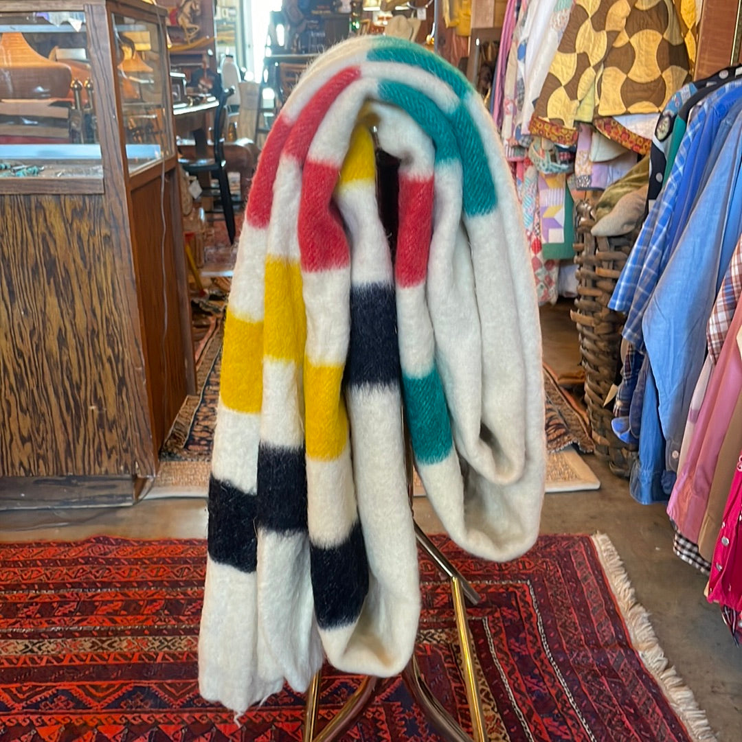 Vintage hudson bay wool blankets sale