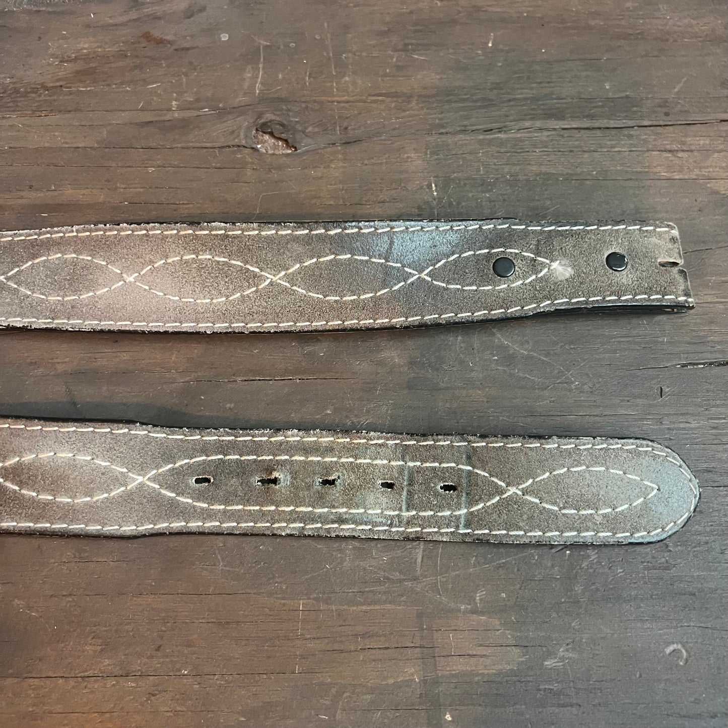 Gray Bonded Leather Belt