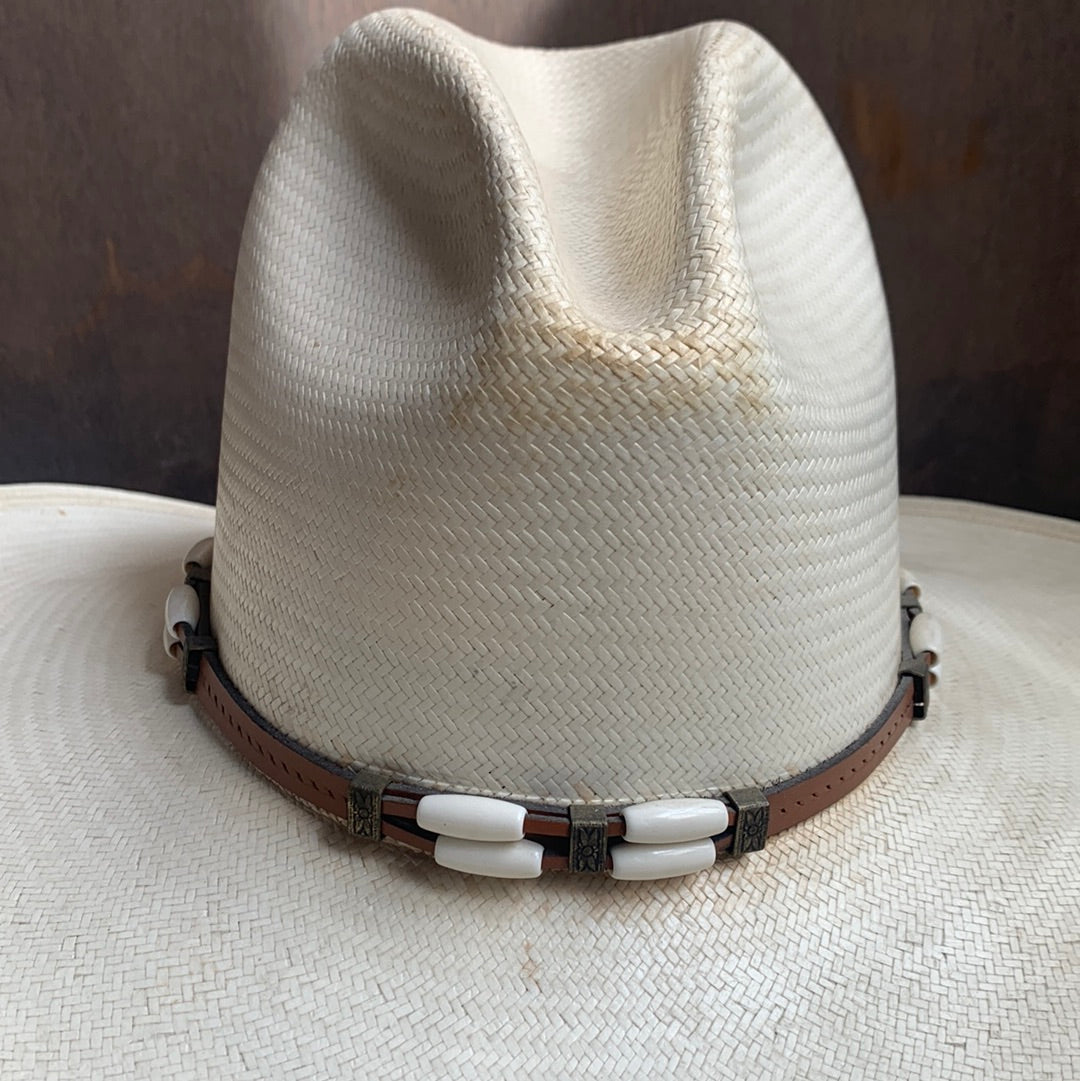 Resistol light straw kat with brown leather beaded band