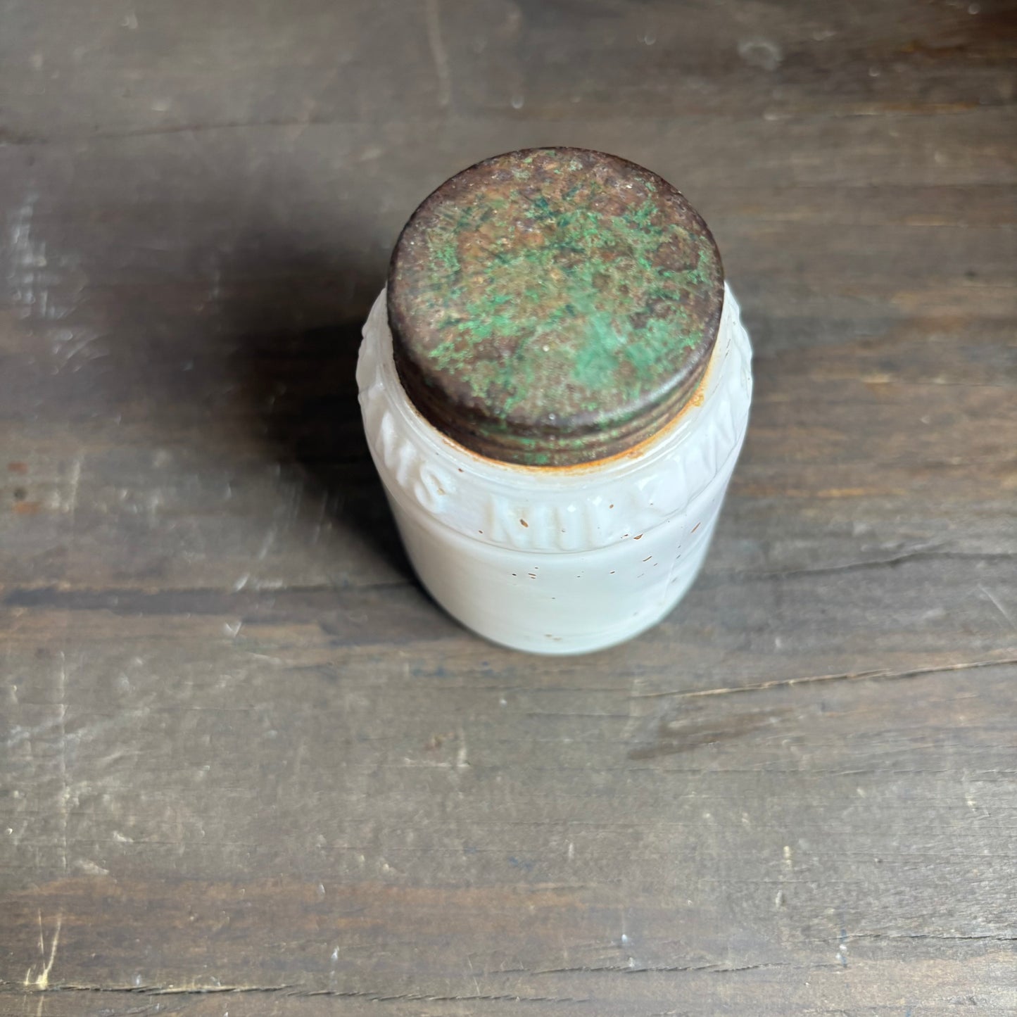 Vintage Milkweed Cream in Grams Mini-Bottle