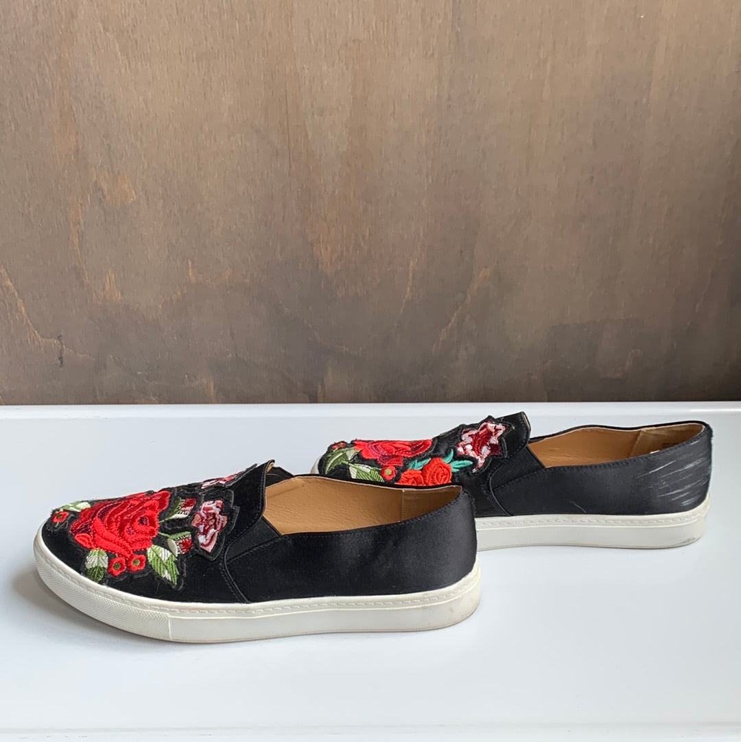 Dirty Laundry black satin embroidered shoes