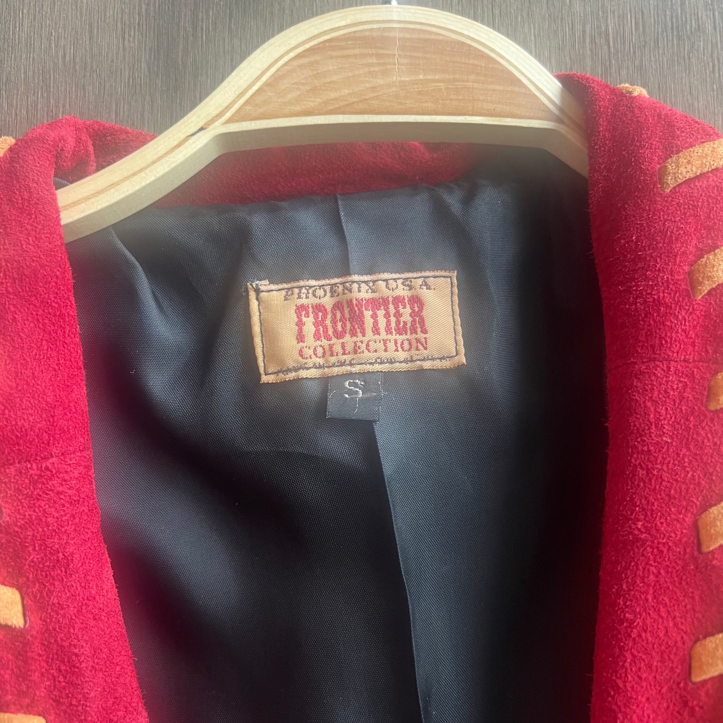 Frontier Collection Red Leather Set