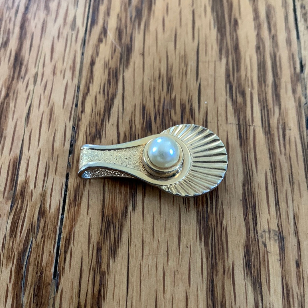 Faux Pearl Tie Clip