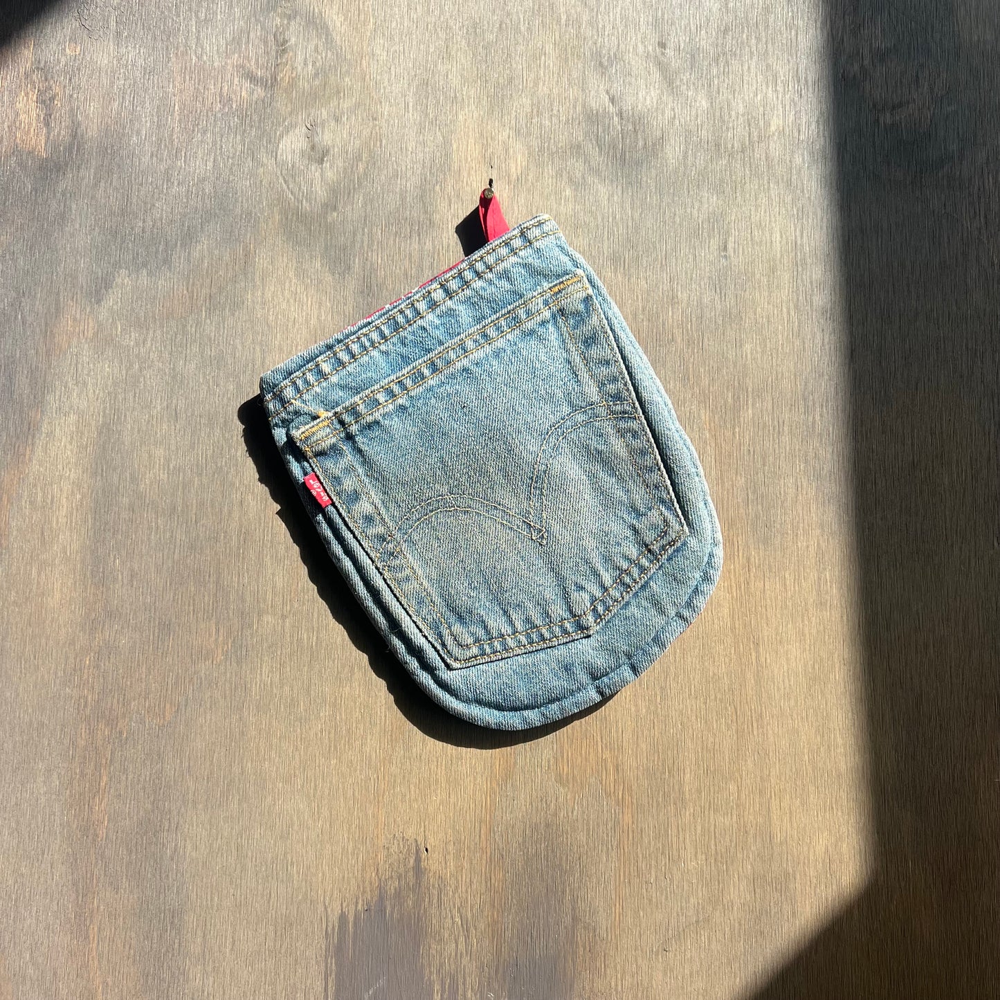 Levi’s Jeans Pocket Oven Mitt
