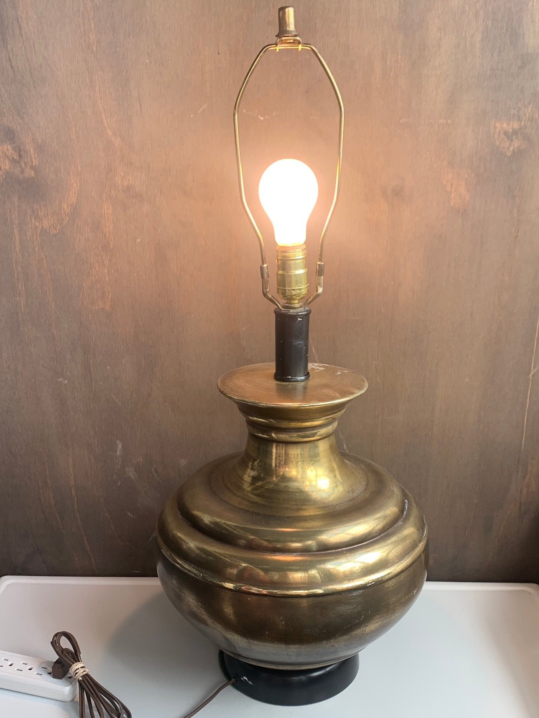 Brass urn style table lamp