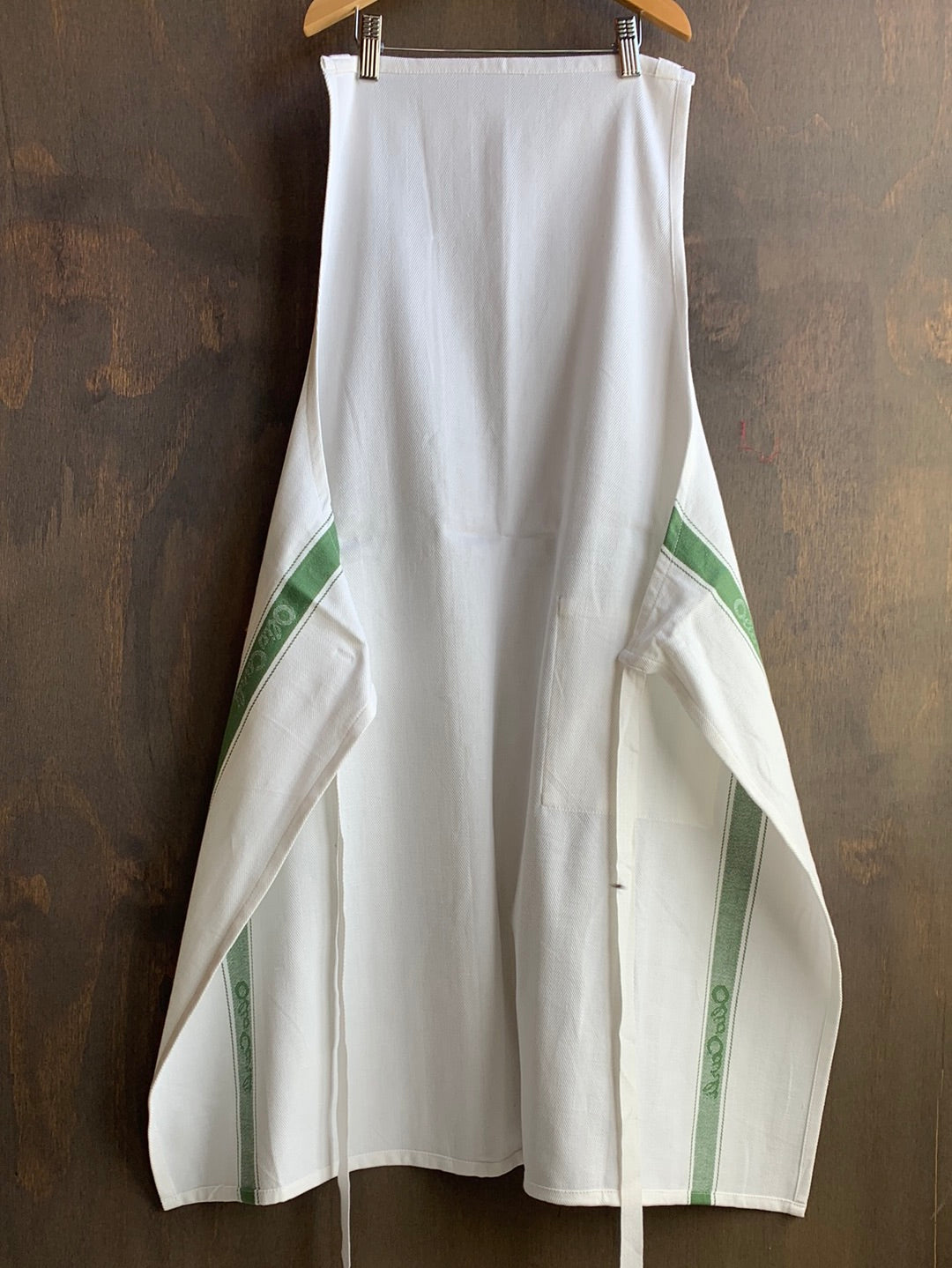 Fratelli Carli White Apron with Green Stripe