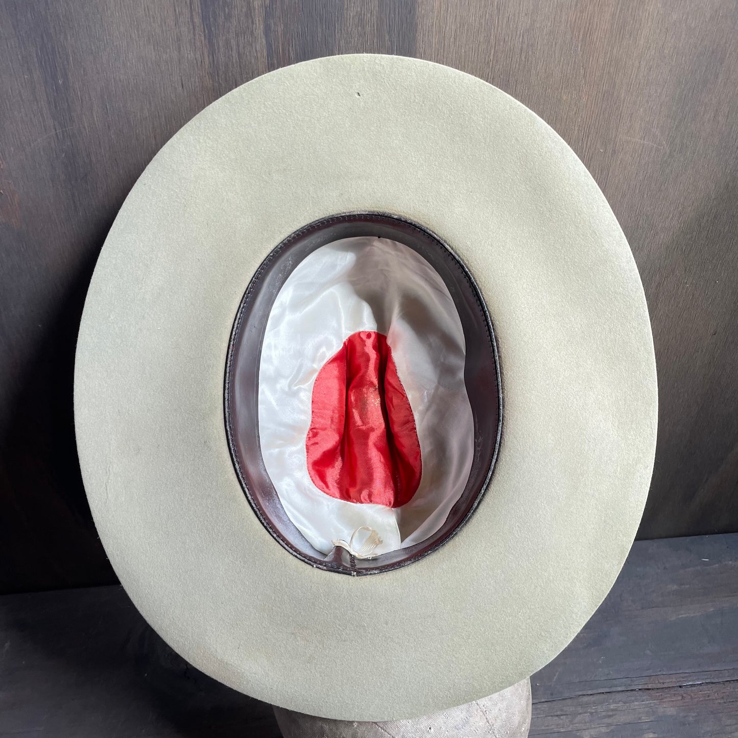 Decorative Feather Hat