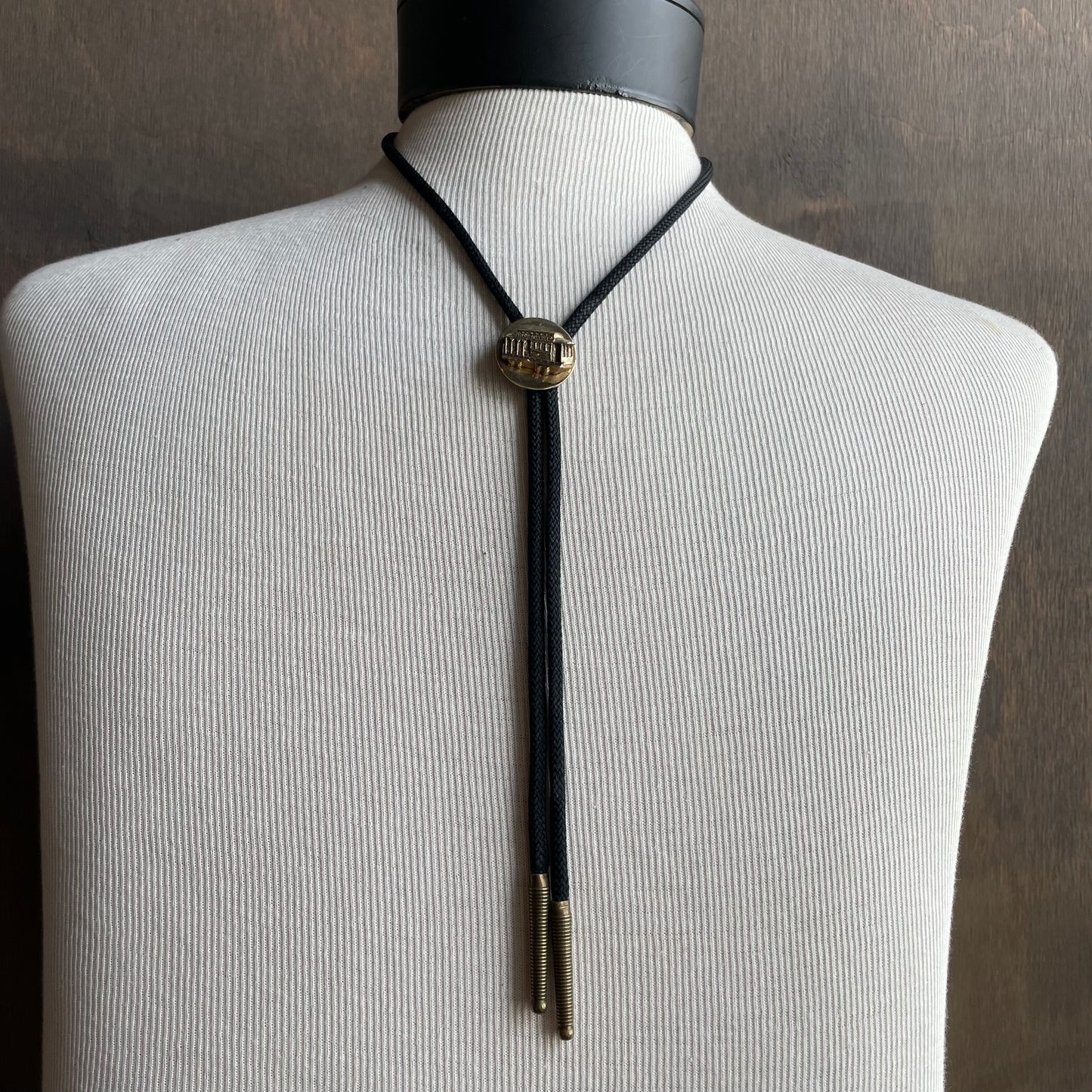 Metal SF Cable Car Bolo Tie