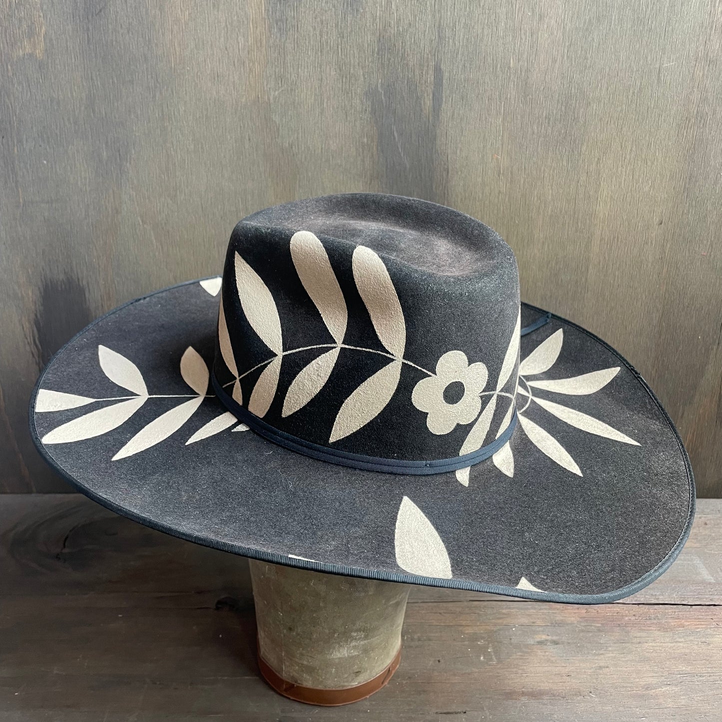Wrangler x Parrot Paints Black Wool Hat