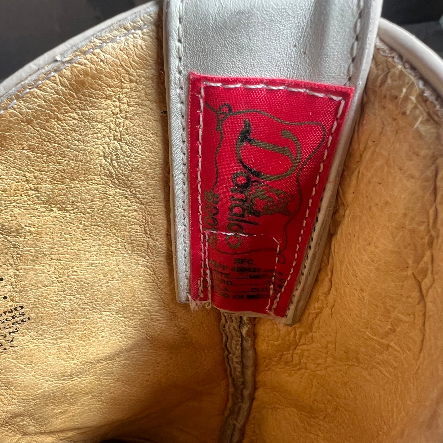 Donaldo White Pointed Toe Cowboy Boots