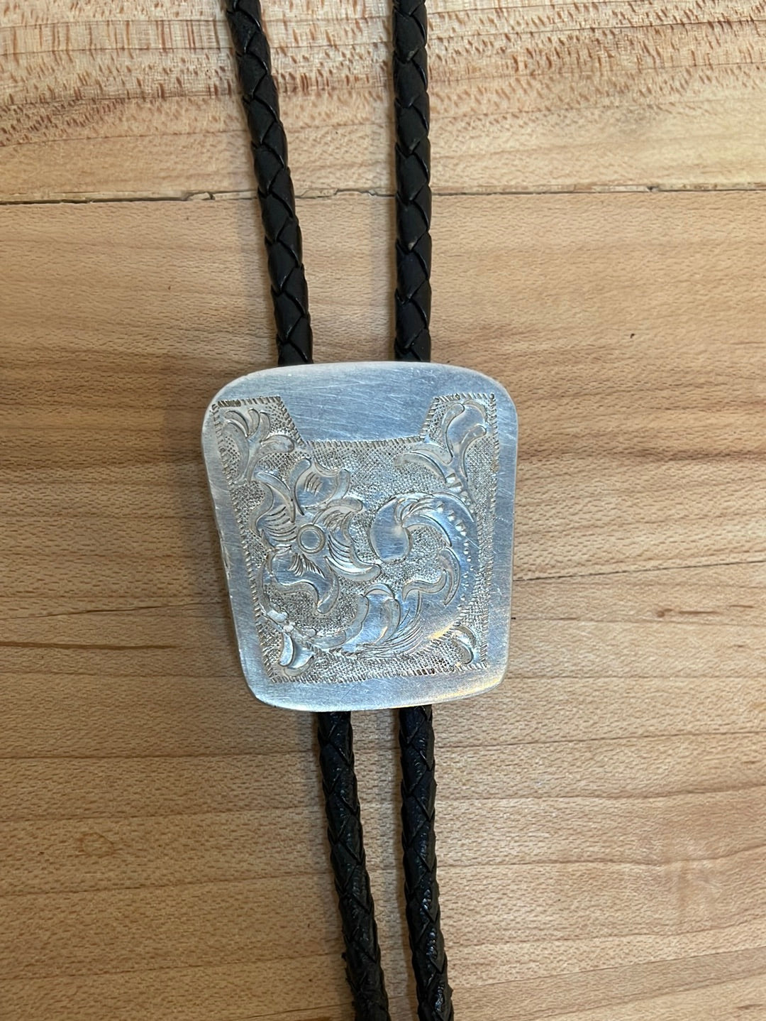 Hammered Aluminum Bill with Floral Design