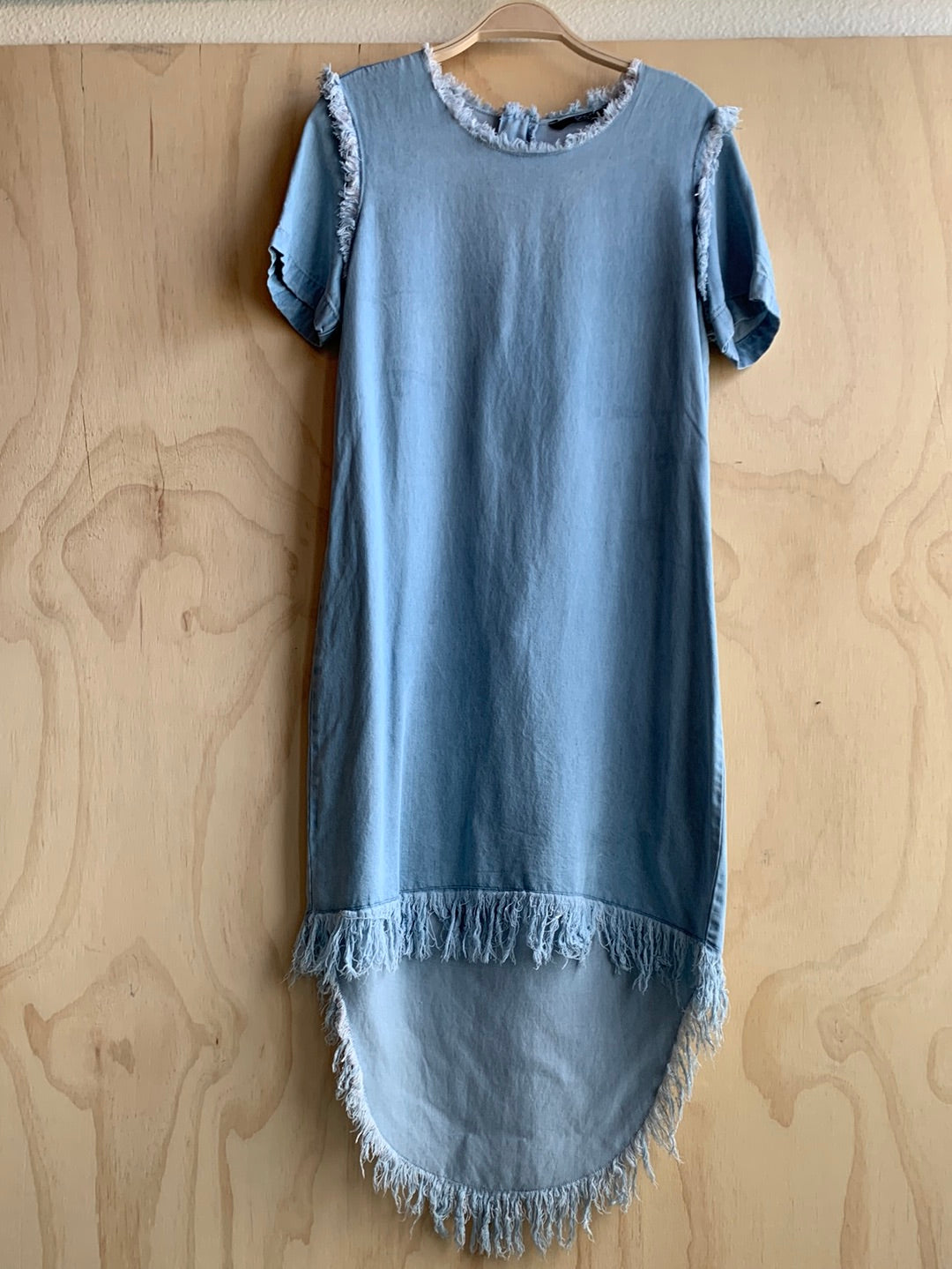 Frayed hem denim dress