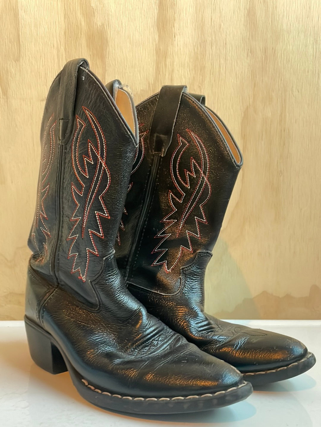 Kid’s Black Leather Boots with red embroidery