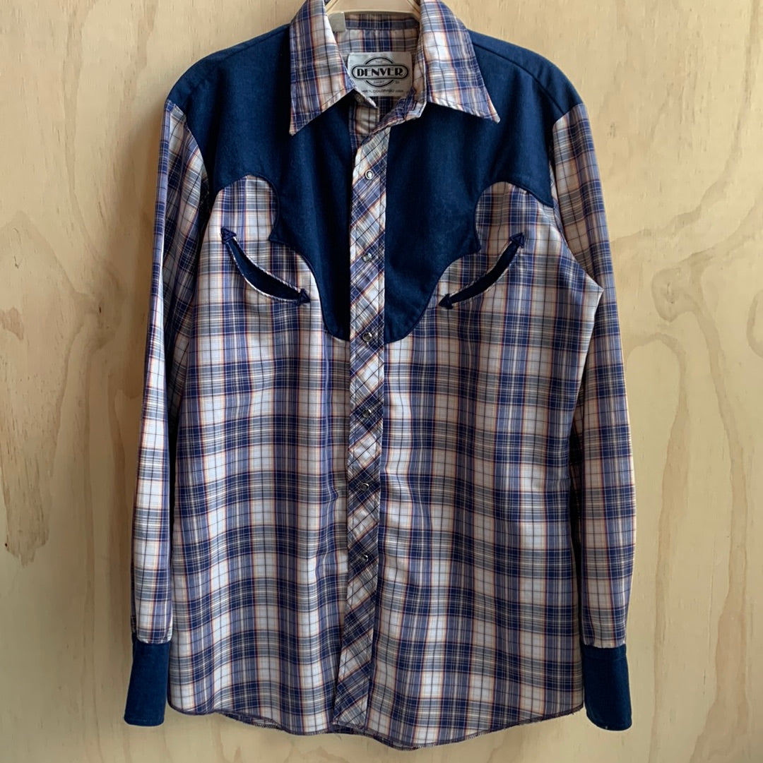Plaid Western shirt with navy details