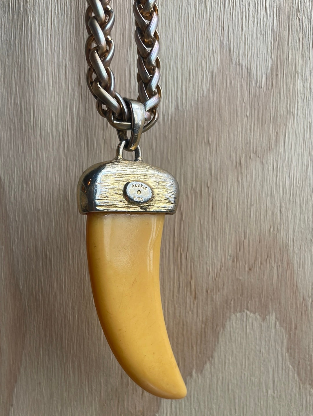 1970s Alexis Kirk Gold Chain necklace with fake ivory