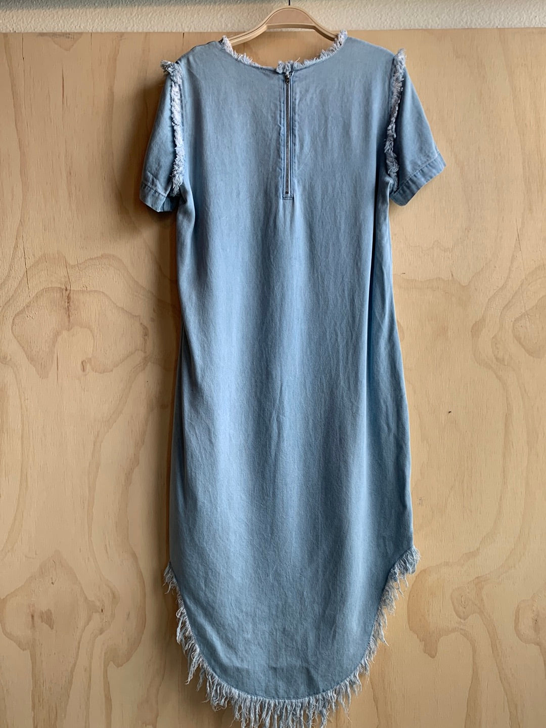 Frayed hem denim dress