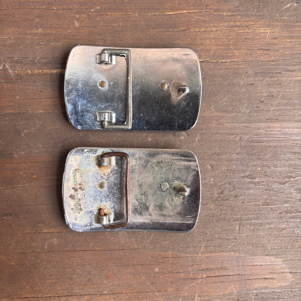 Double Horseshoe Belt Buckle