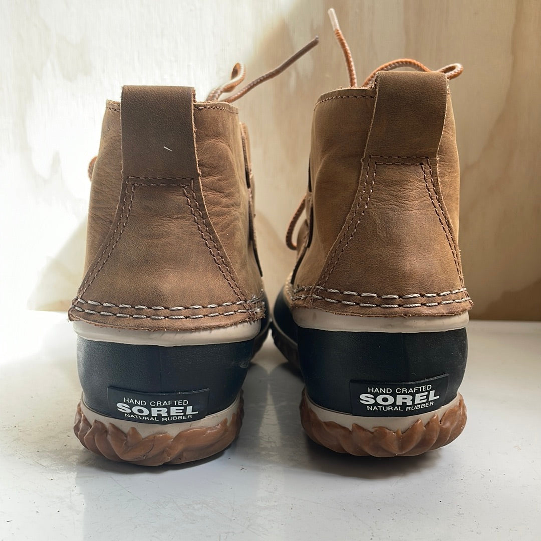 Sorel Out and About Boots