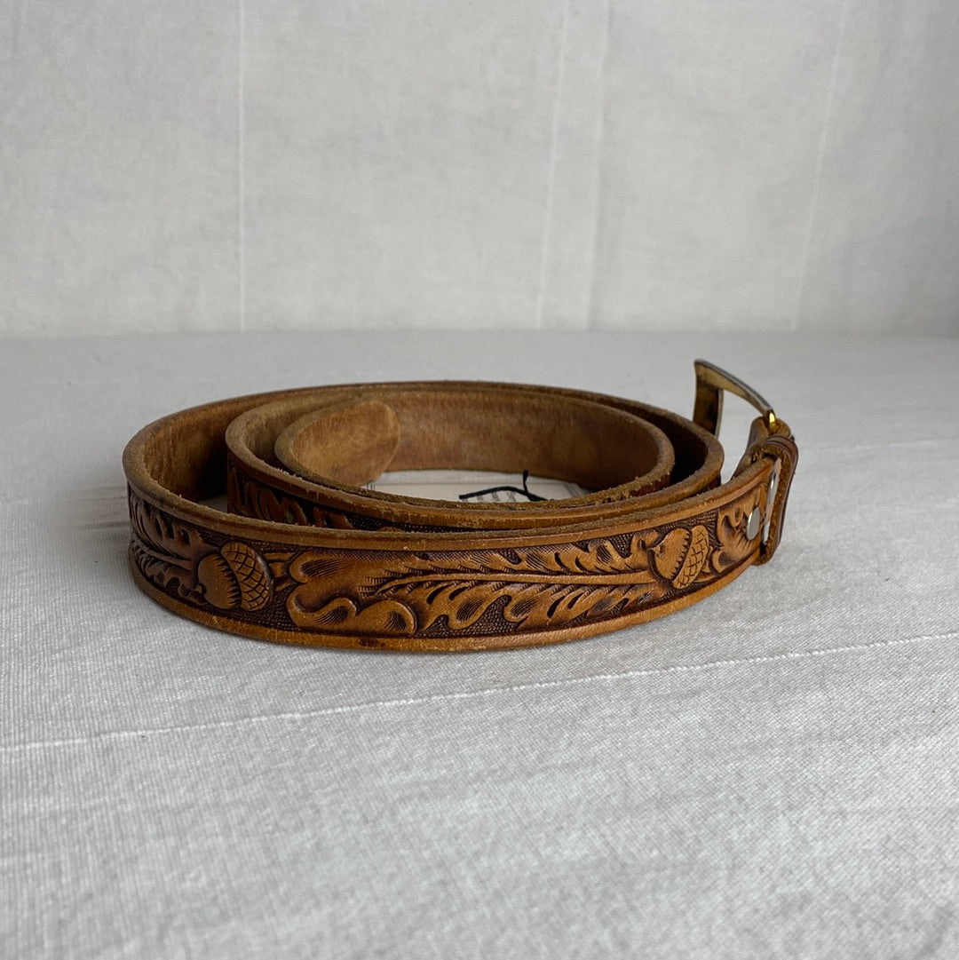 Thin Tan Acorn Belt