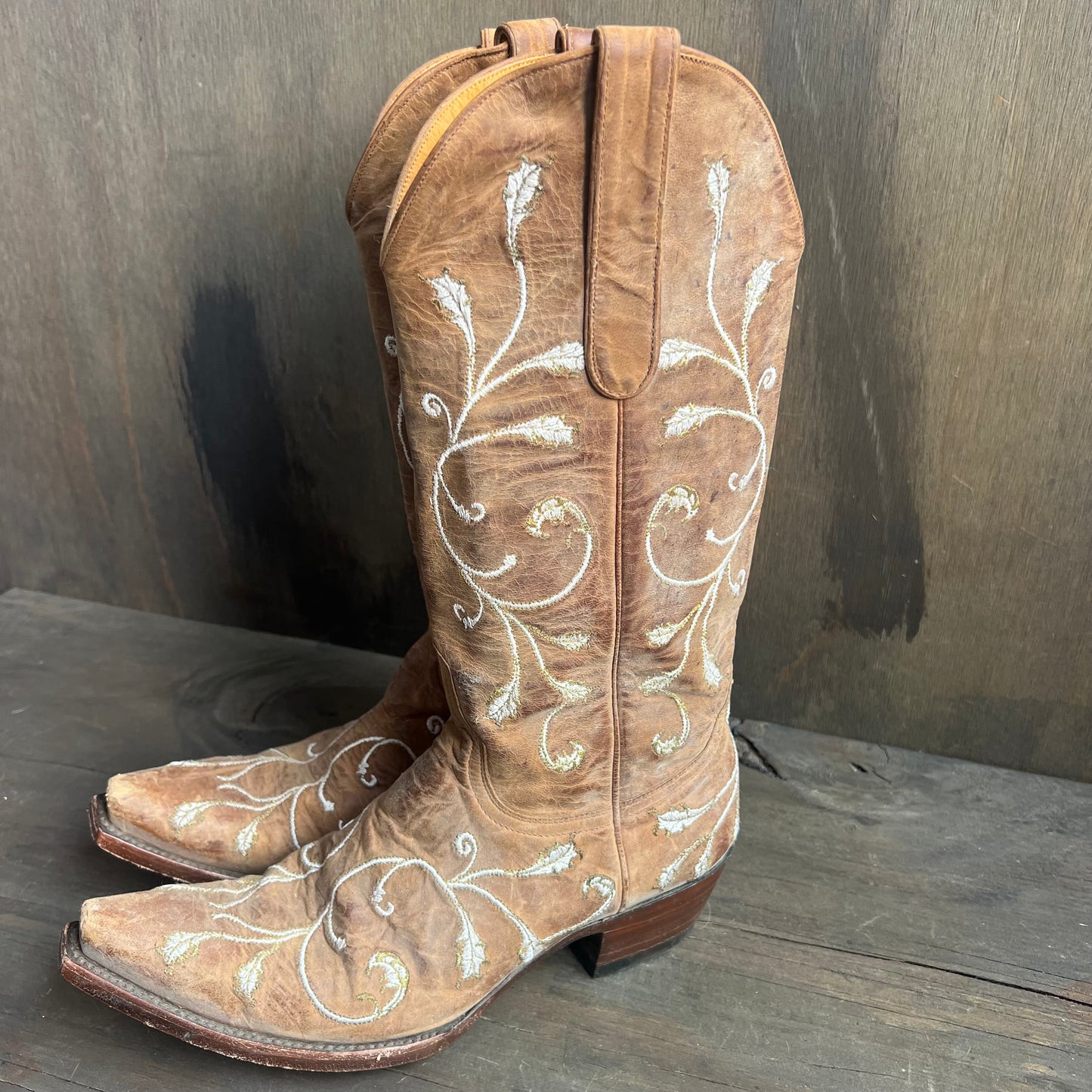 Old Gringo Cowgirl Boots with White Stitched Designs