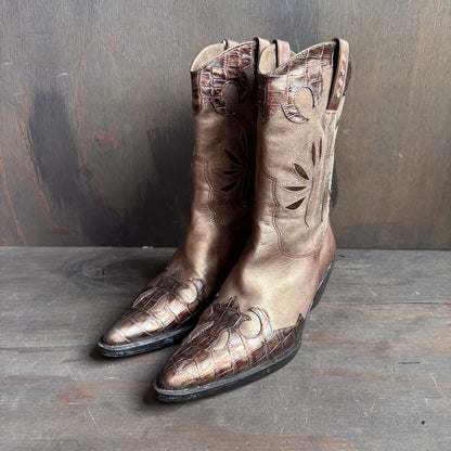 Two-Tone Cutout Boots
