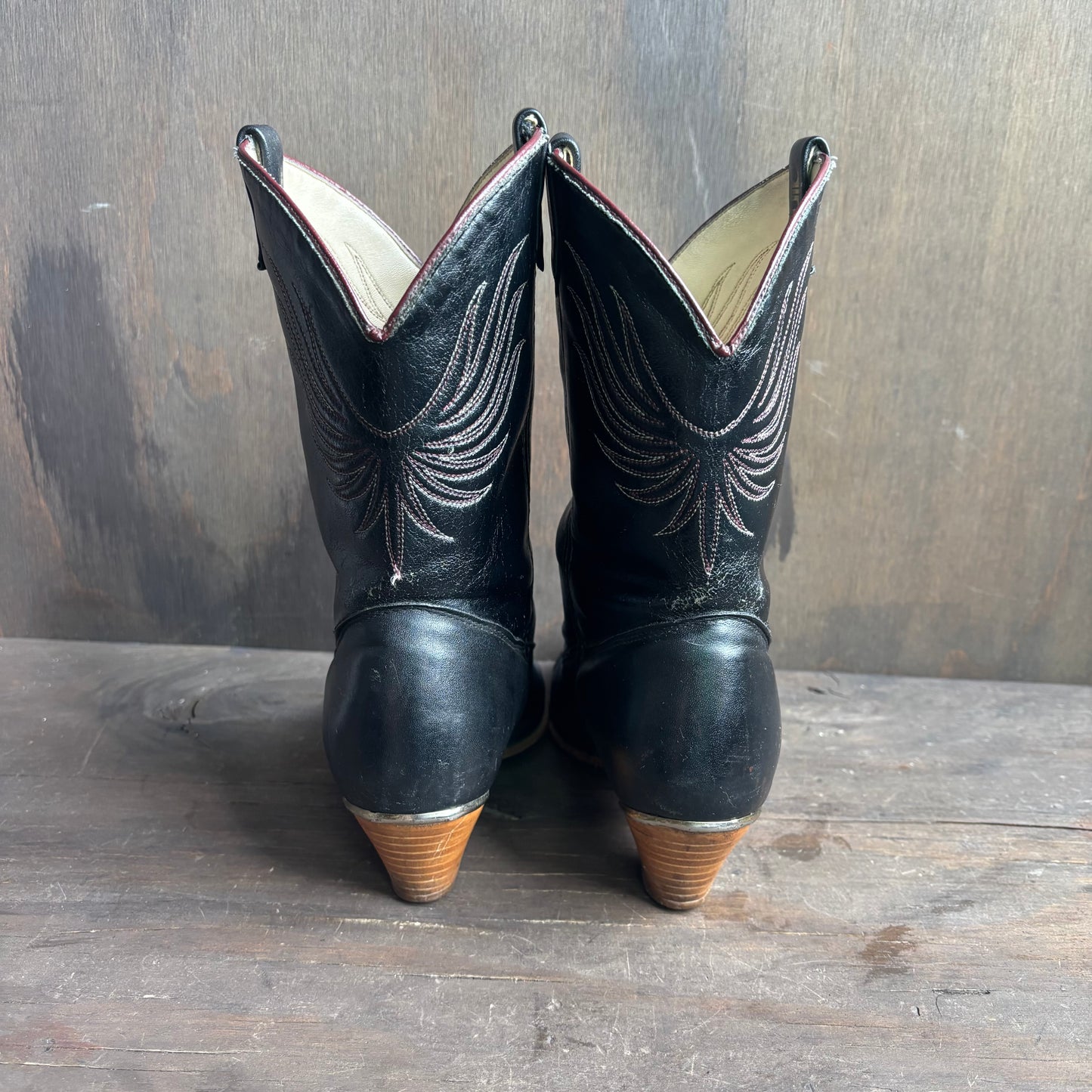 Dingo Black Leather Ankle Boots