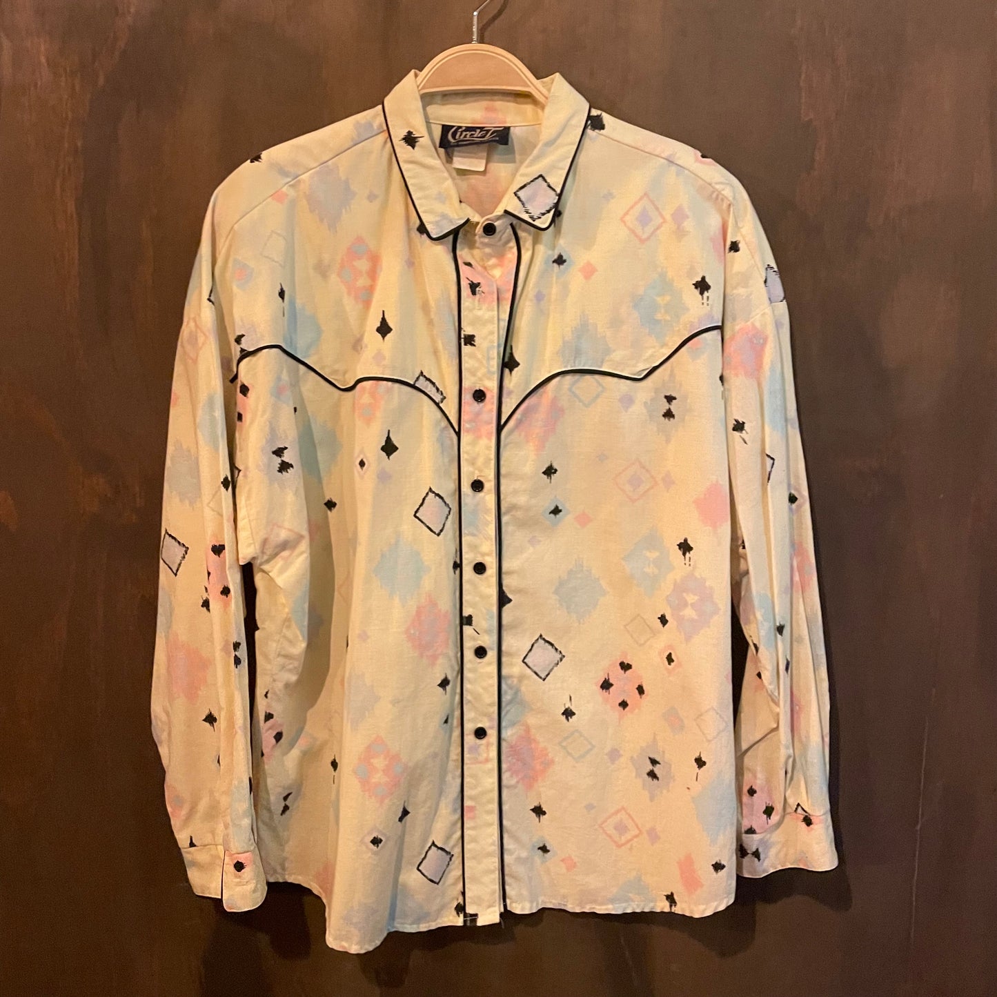 Vintage circle t button down