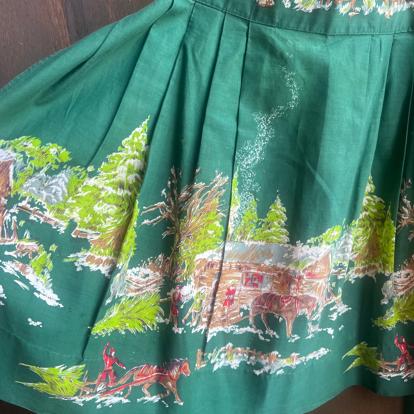 Forest Green Pleated Apron