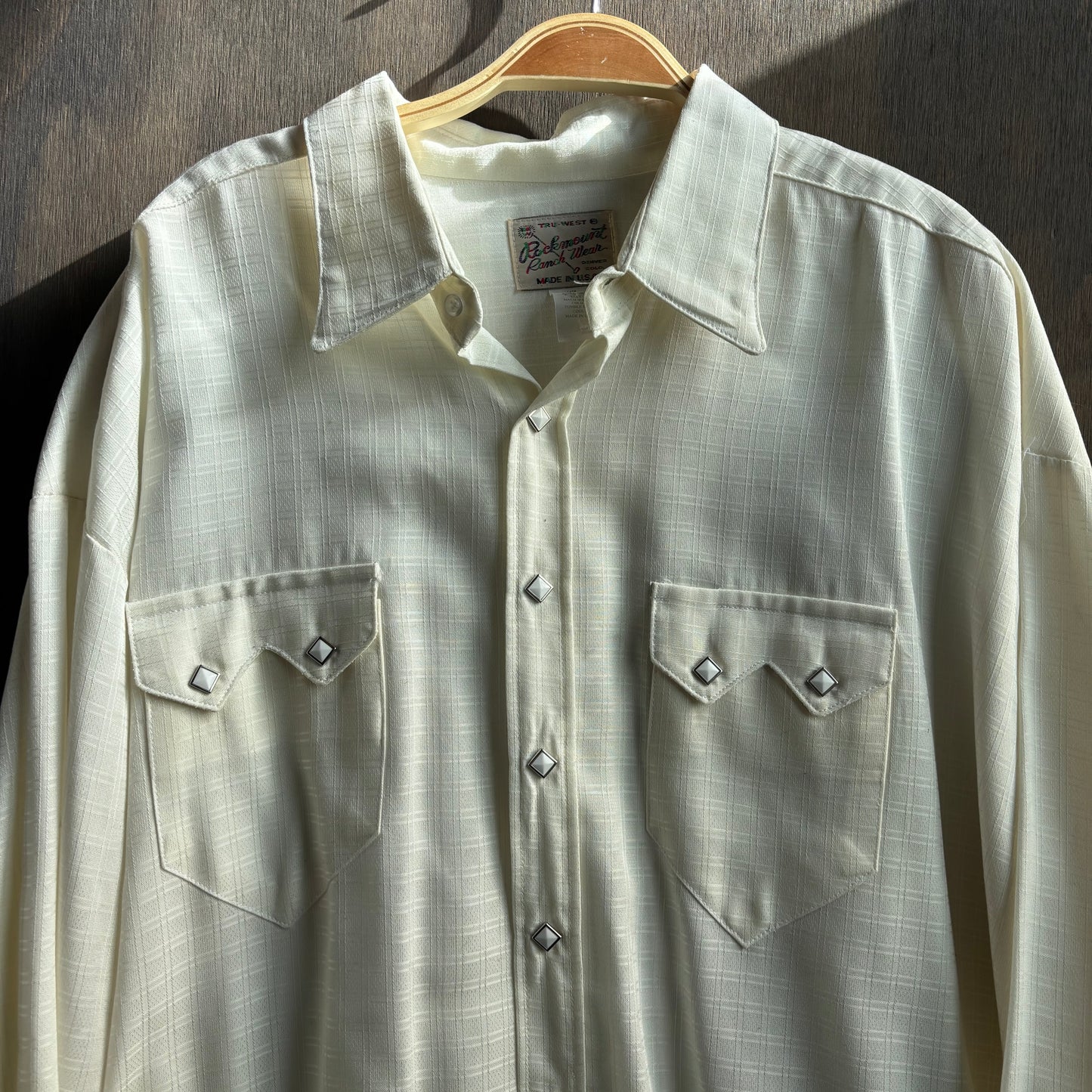 Rockmount Cream Pearl Snap